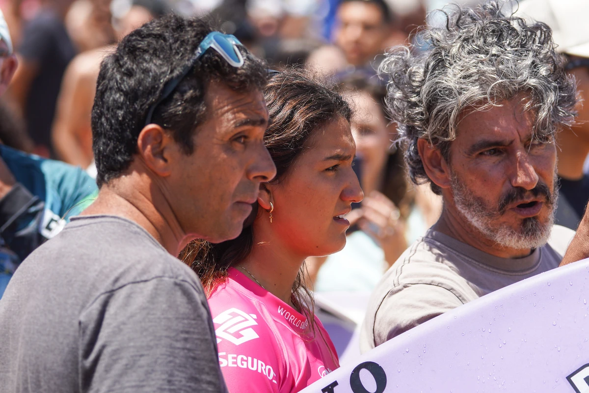 Sophia Medina. Etapa do WSL (World Surf League) na Praia D'Ulé em Guarapari por Vitor Jubini