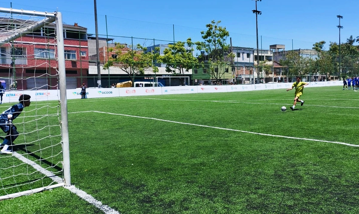 Das oito partidas das oitavas de final, seis foram definidas após cobranças de pênalti