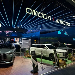 O novo vice-presidente toma posse em janeiro com as missões de tornar a empresa mais conhecida entre os brasileiros e implementar a linha de produção; meta é produzir ao menos 50 mil unidades por ano no país