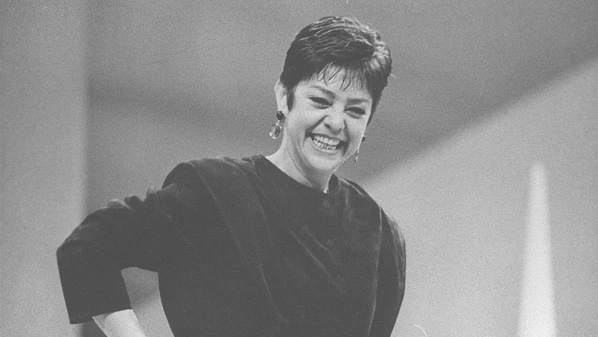 Ela apresentou a atração na TV Gazeta com Claudete Troiano. A informação foi confirmada pela Fundação Cásper Líbero