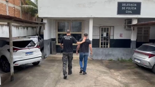 Segundo a Polícia Civil, homem teria desavenças com o ex-cunhado, que o acusava de ter matado a esposa — mas a investigação apontou que a mulher tirou a própria vida
