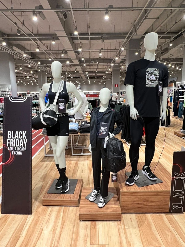 Centauro: entre as ofertas, camisas multimarcas a partir de R$ 39,99. por Shopping Vitória/Divulgação