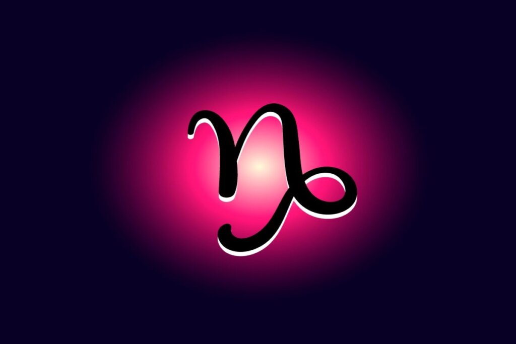 Os capricornianos sentirão uma necessidade intensa de expandir horizontes e buscar reconhecimento (Imagem: Polina Yanchuk | Shutterstock)