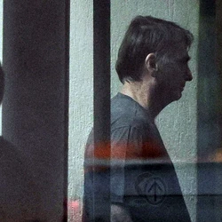 Para ministro do STF, problemas de saúde do ex-presidente podem ser tratados no ambiente prisional