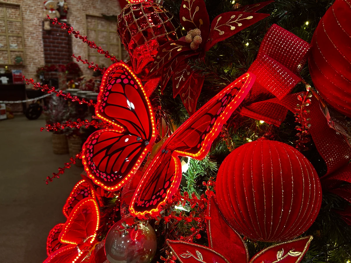 Enfeites de borboletas em led que se movem tem encantado clientes