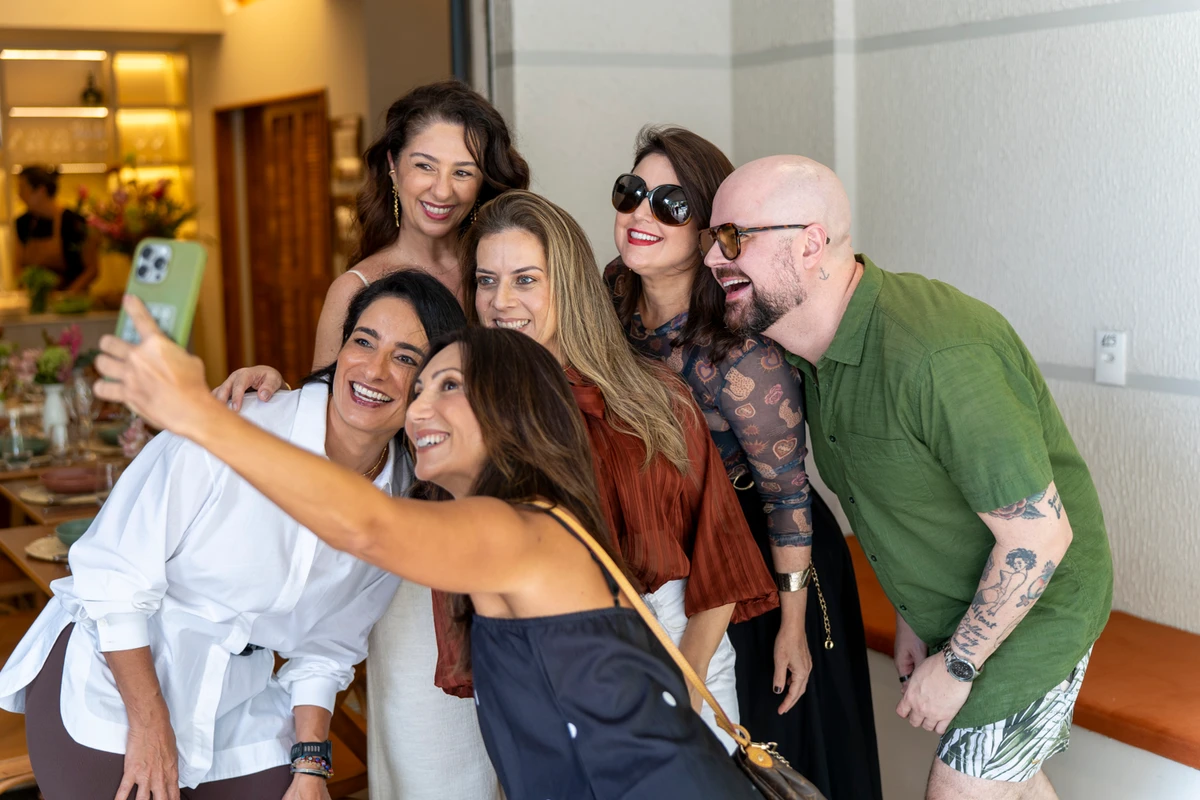Marianne Assbu, Gisa Rezende, Renata Rasseli, Dudu Altoé, Kris Junqueira e Samia Sassine