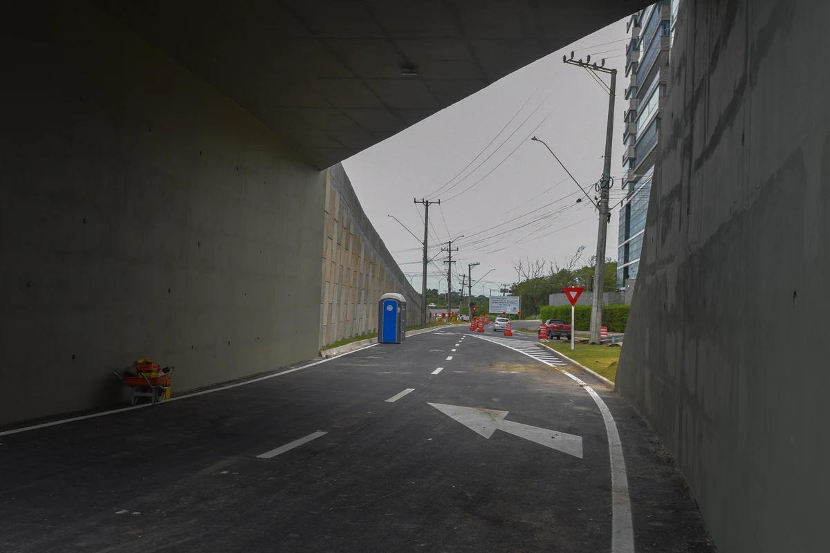Veja como ficou passagem subterrânea para veículos na Rodovia do Sol por Fernando Madeira