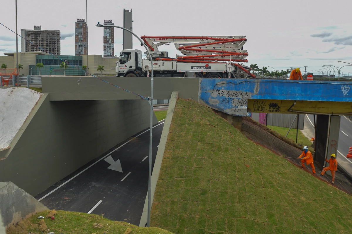 Veja como ficou passagem subterrânea para veículos na Rodovia do Sol por Fernando Madeira