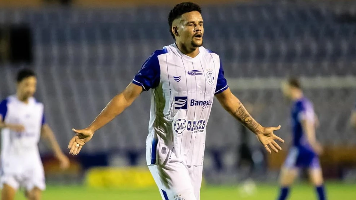 Neto Oliveira enquanto jogador do Confiança-SE