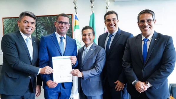 Depois de deixar o Progressista, Anderson Goggi firmou, nesta quarta-feira (26), em Brasília, a entrada no novo partido