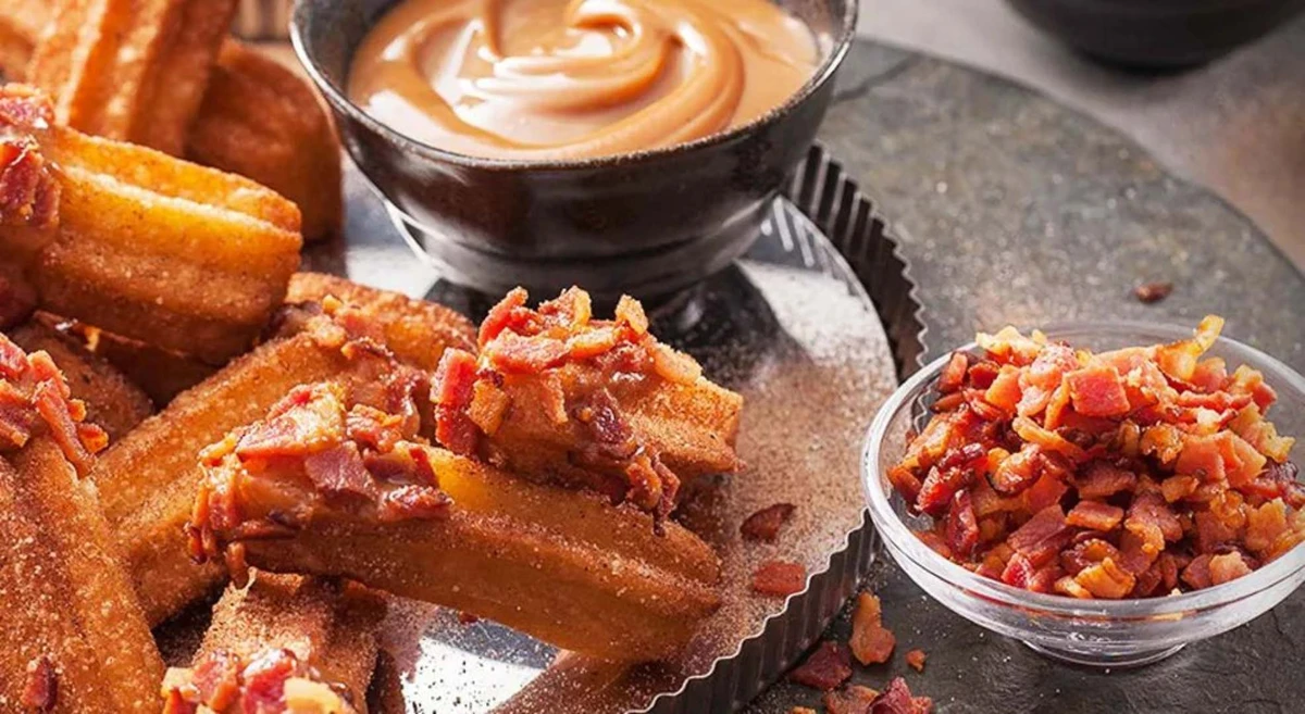 Churros caseiro de doce de leite com bacon 