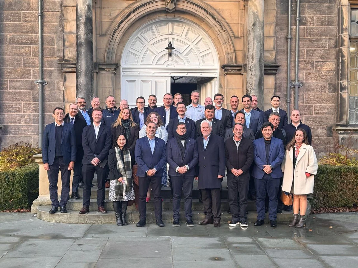 Encontro organizado pela Findes, com empresários do setor de descomissionamento, na Escócia