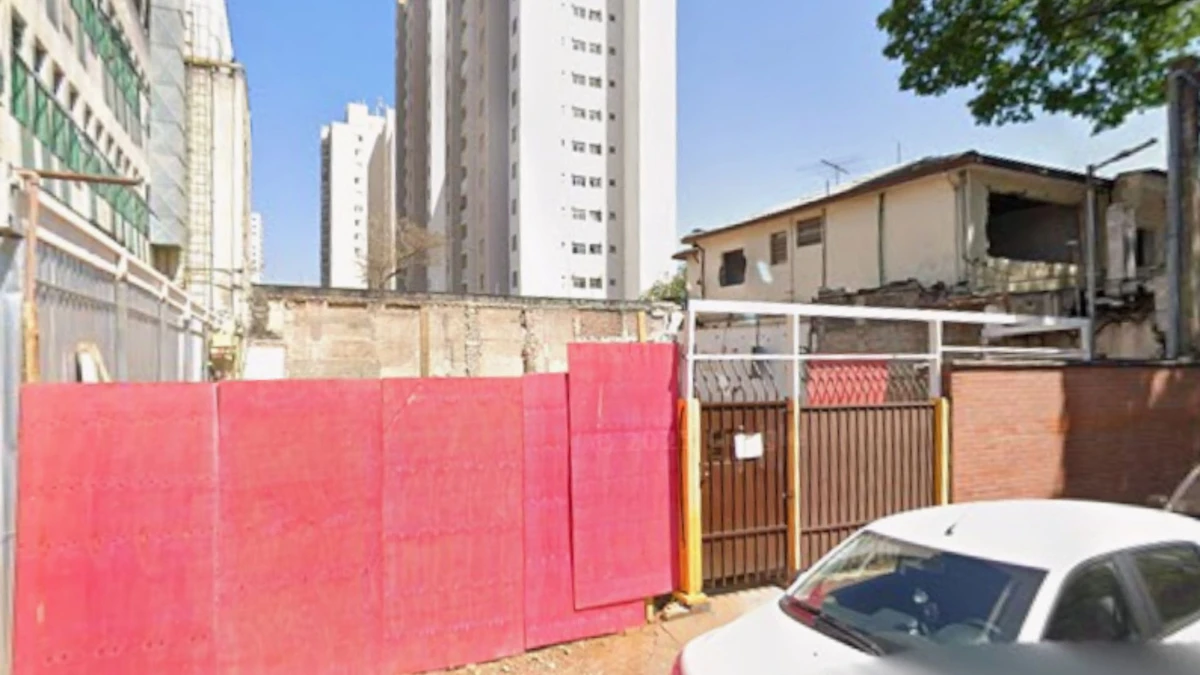 Local onde o desabamento aconteceu, na Grande São Paulo