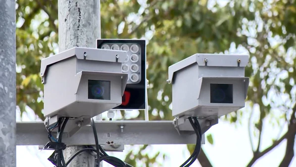 Cinco radares são de 60 km/h e um permanece de 40 km/h; não haverá penalidade por avanço de sinal das 23h às 5h
