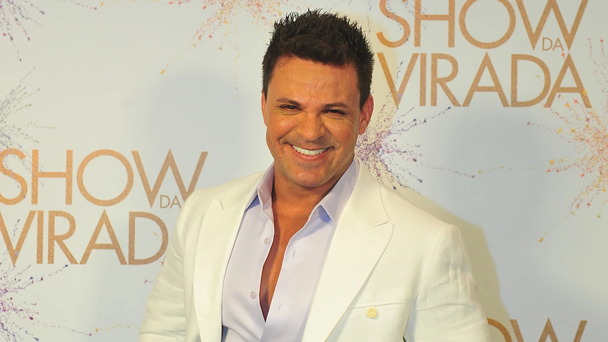 Cantor Eduardo Costa