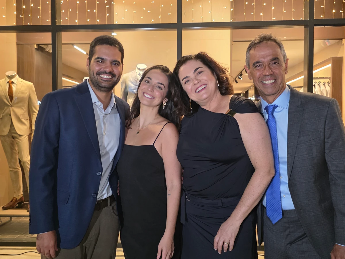 Cesar Neto, Isabela, Adriana e Cesinha Saade