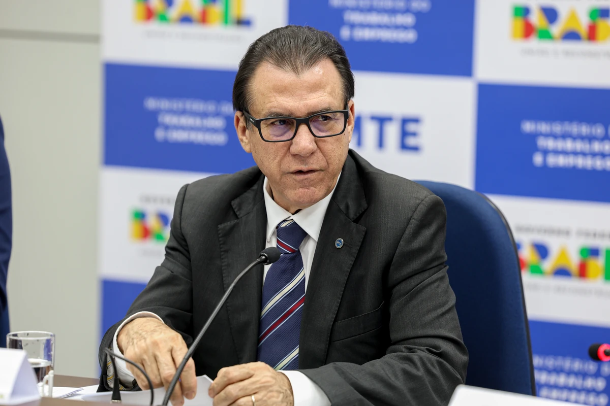 O ministro do Trabalho e Emprego, Luiz Marinho