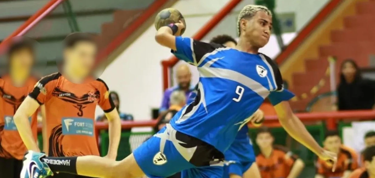 Gabriel Lucas dos Santos Garcia, de 16 anos, tinha ido até um bairro vizinho quando foi surpreendido em um beco