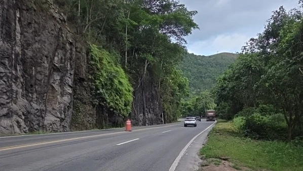 A previsão anterior era de que o bloqueio parcial permanecesse até 19 de dezembro, mas o prazo foi adiantado