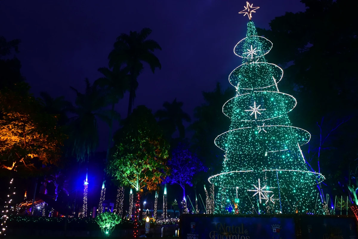Iluminação de Natal no Parque Moscoso por Carlos Alberto Silva