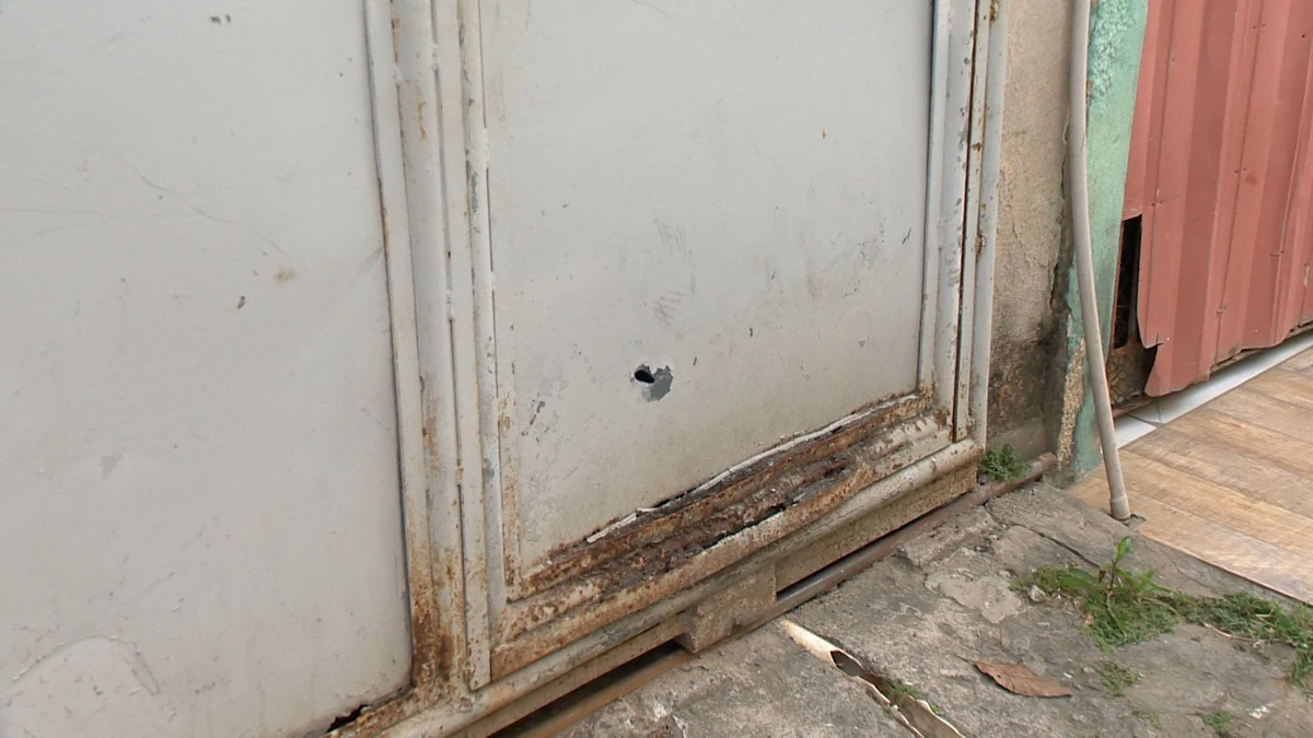 Jovem morre baleada em Vila Velha quando comemorava o aniversário da irmã