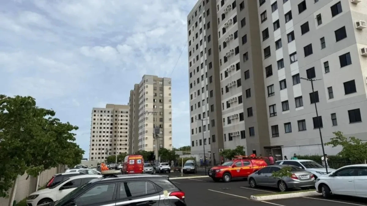 Menino morreu ao cair do 12º andar de prédio no bairro Grand Ville, em Uberlândia