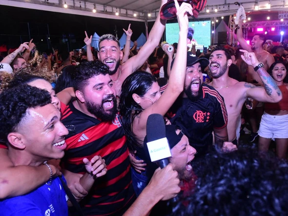 Torcida do Flamengo no ES faz a festa com o título da Libertadores por Carlos Alberto Silva/A Gazeta