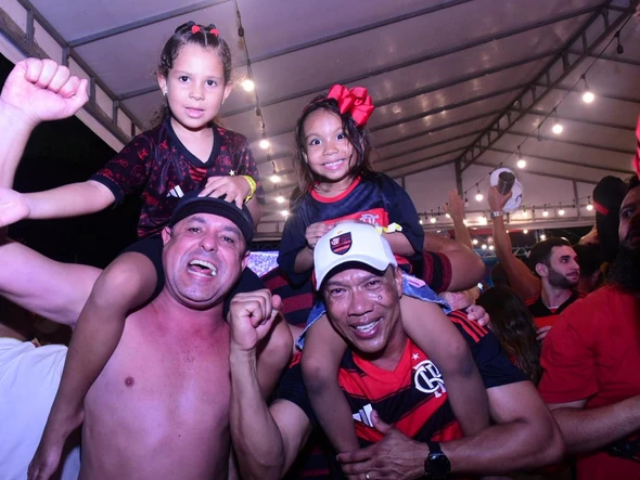 Torcida do Flamengo no ES faz a festa com o título da Libertadores por Carlos Alberto Silva/A Gazeta