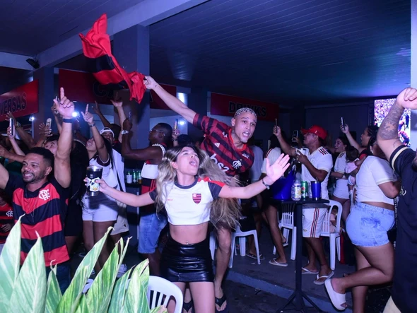 Torcida do Flamengo no ES faz a festa com o título da Libertadores por Carlos Alberto Silva/A Gazeta