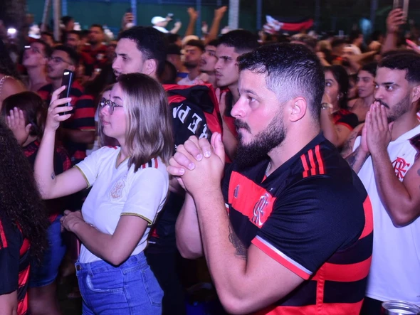Torcida do Flamengo no ES faz a festa com o título da Libertadores por Carlos Alberto Silva/A Gazeta