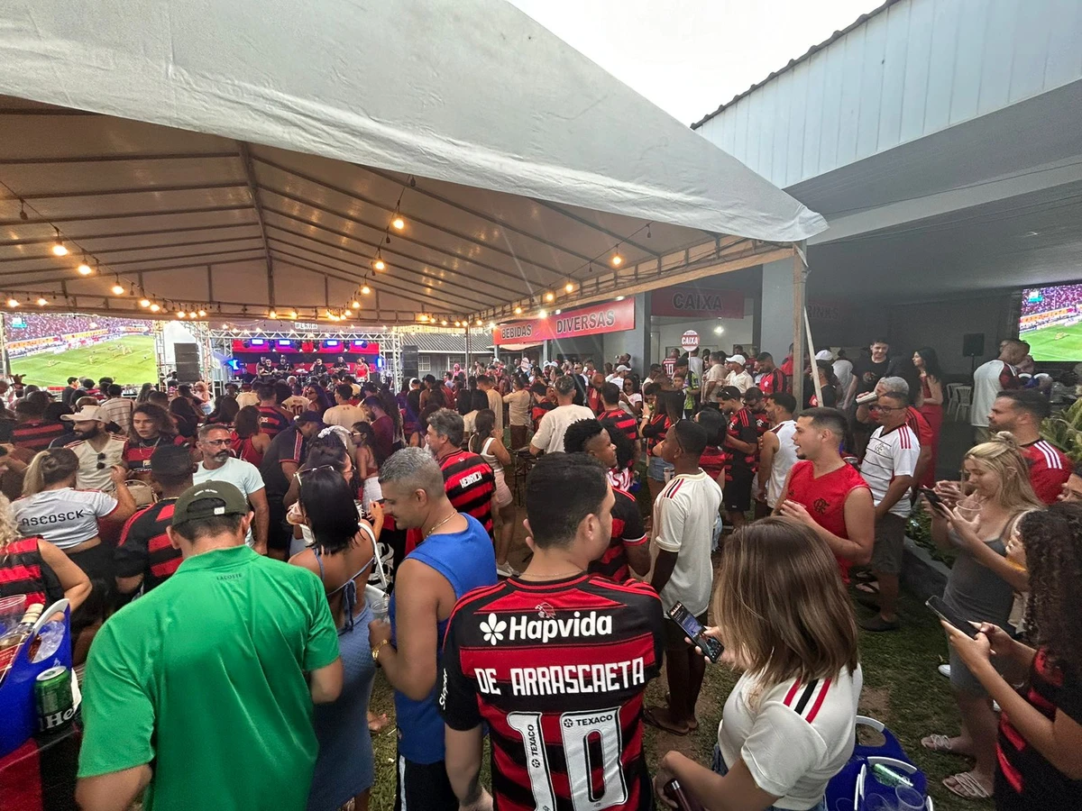 Flamenguistas se reúnem em bares da Grande Vitória por Vinícius Lima/A Gazeta