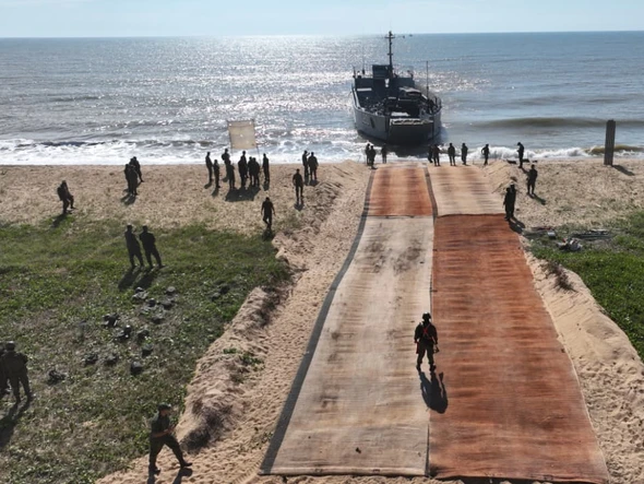 Marinha realiza operação militar com forças internacionais em Itaoca, em Itapemirim por Divulgação- Marinha do Brasil