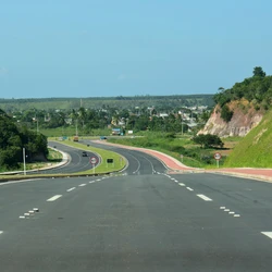 Fechamento do acordo com a Hapag-Lloyd para a operação do terminal de contêineres coloca o porto muito bem posicionando, mas para melhorar ainda mais, a infraestrutura externa precisa ajudar