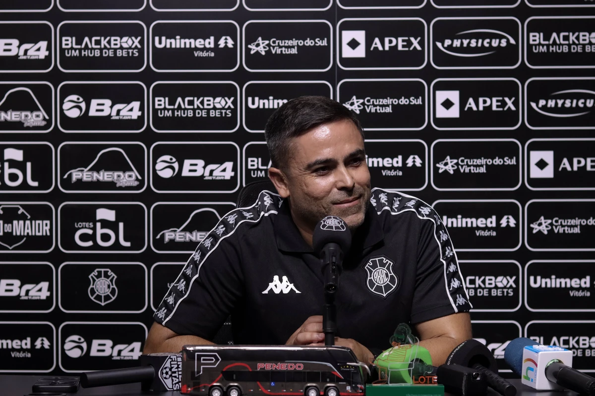 Coletiva com Cícero Junior, técnico do Rio Branco