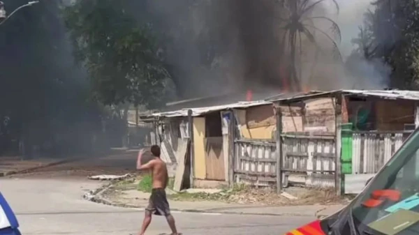 Incêndio em comunidade deixou cinco pessoas mortas na zona oeste do Recife