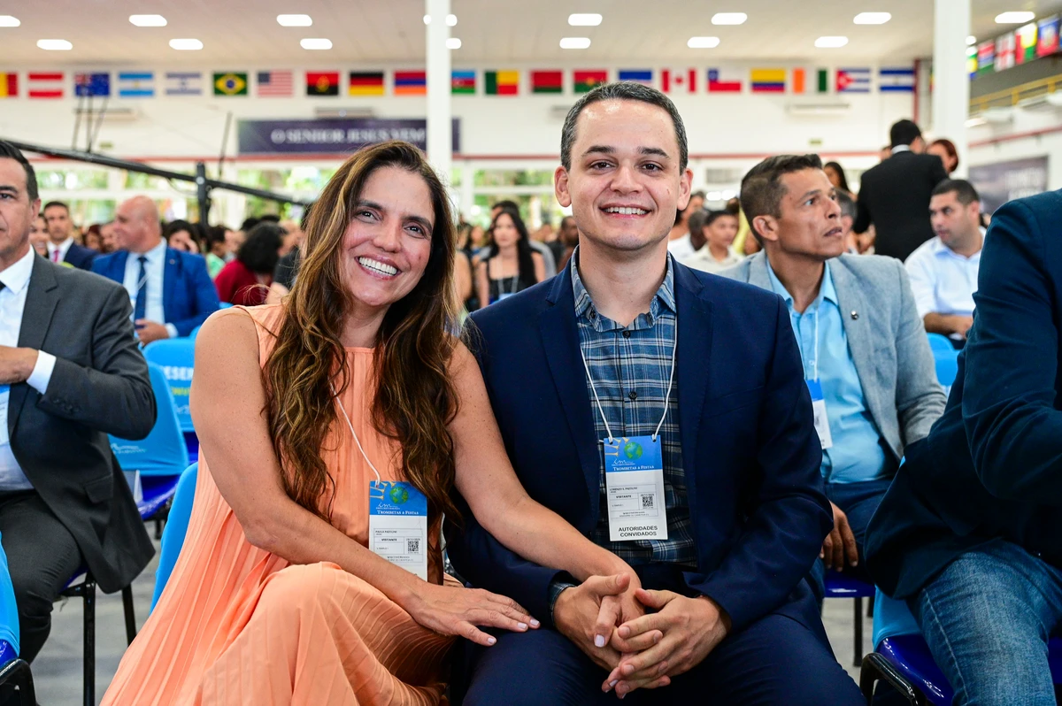O prefeito de Vitória, Lorenzo Pazolini com a esposa, Paula Pazolini por Rodrigo Gavini