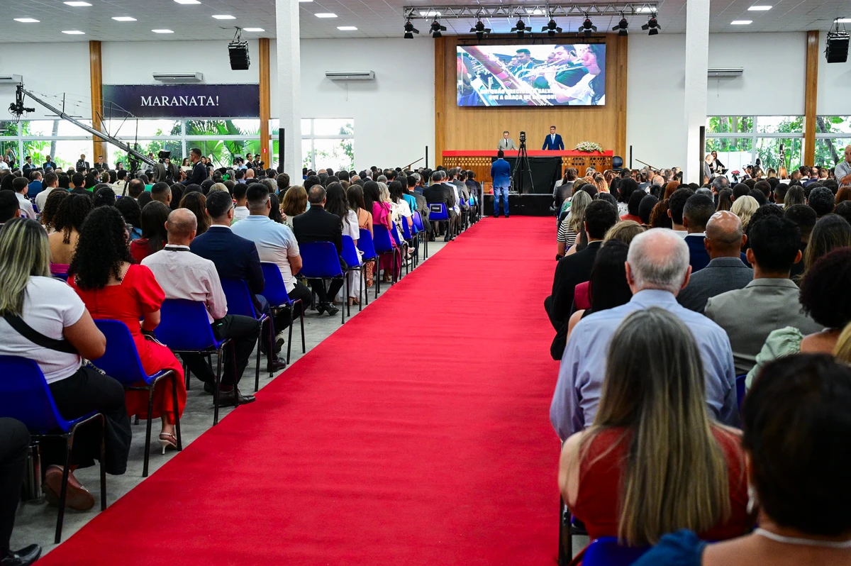 Trombetas e Festas 2025 por Rodrigo Gavini