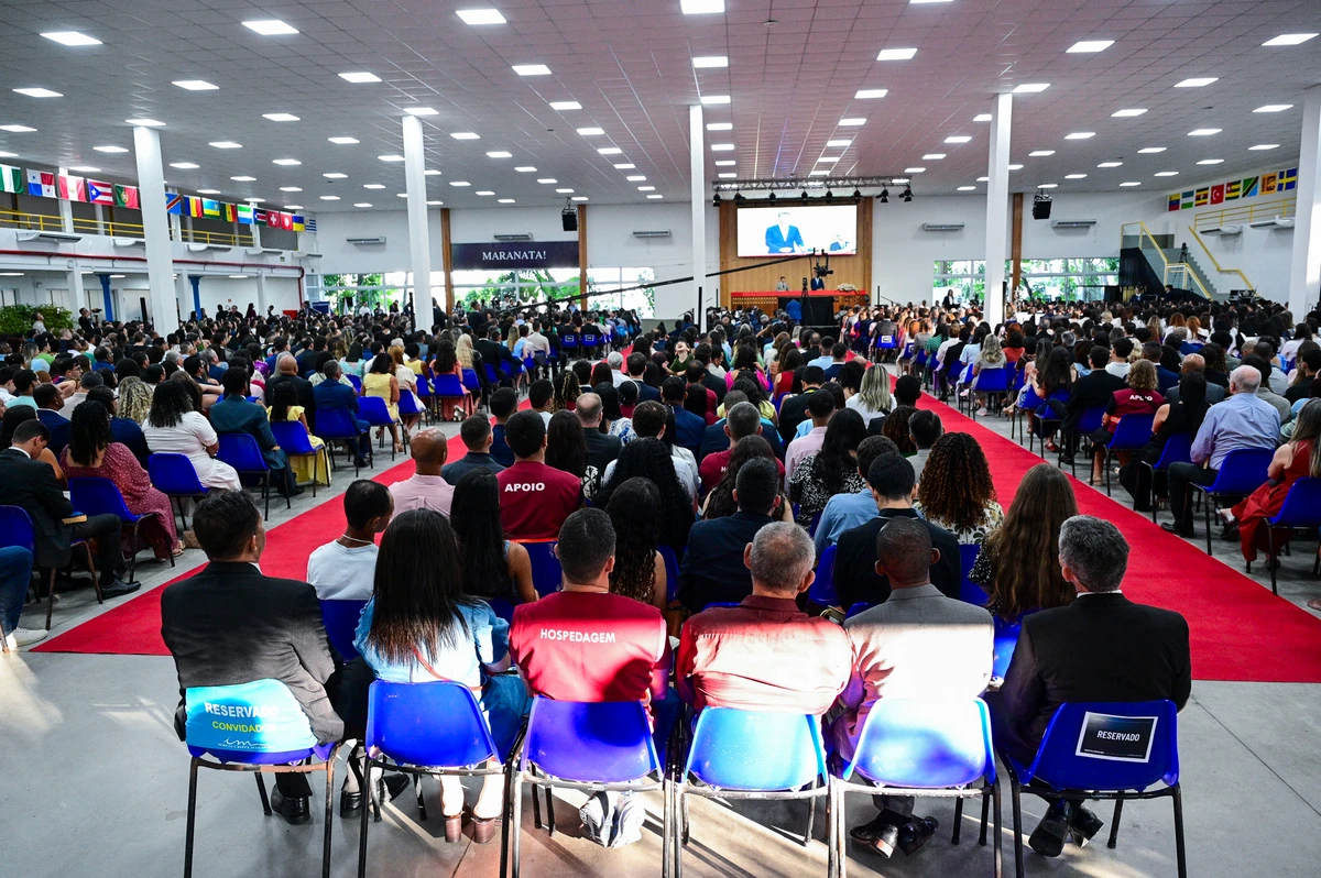 Trombetas e Festas 2025 por Rodrigo Gavini