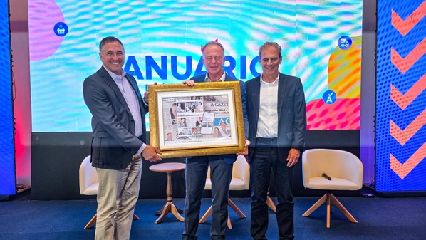 A publicação foi apresentada nesta terça-feira (02) em evento, que  contou com um parabéns antecipado para o governador Casagrande