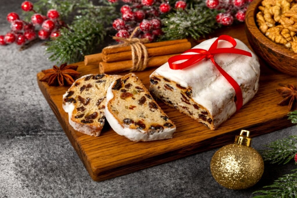 Pão doce natalino (Imagem: Avocado_studio | Shutterstock)