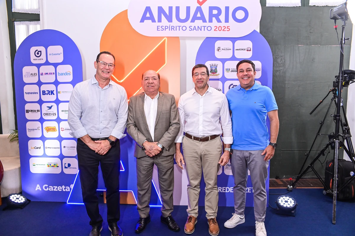 Enio Bergoli, Maely Coelho, Paulo Baraona e Bruno Lamas