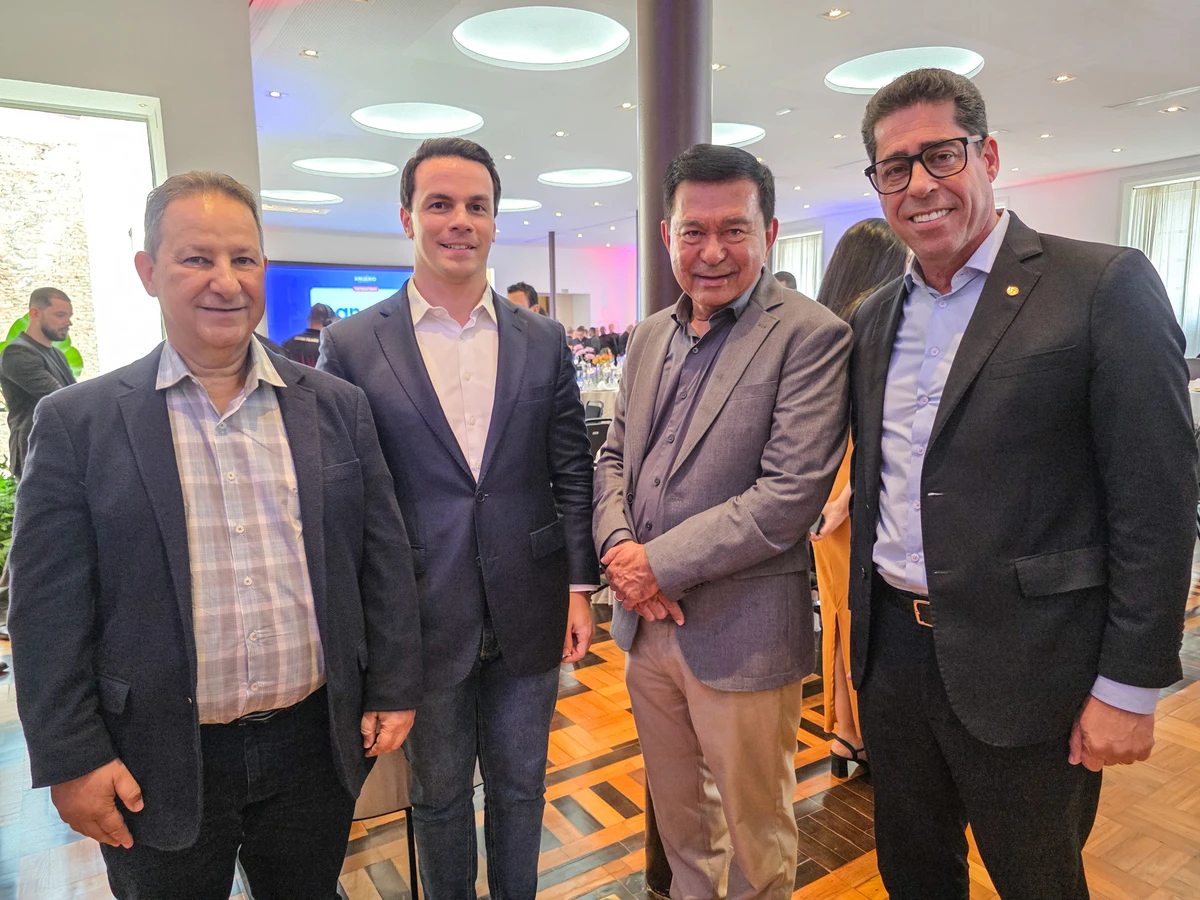 Fernando Saliba, Giuliano Nader,  Valdeir Nunes dos Santos e Marcelo Santos