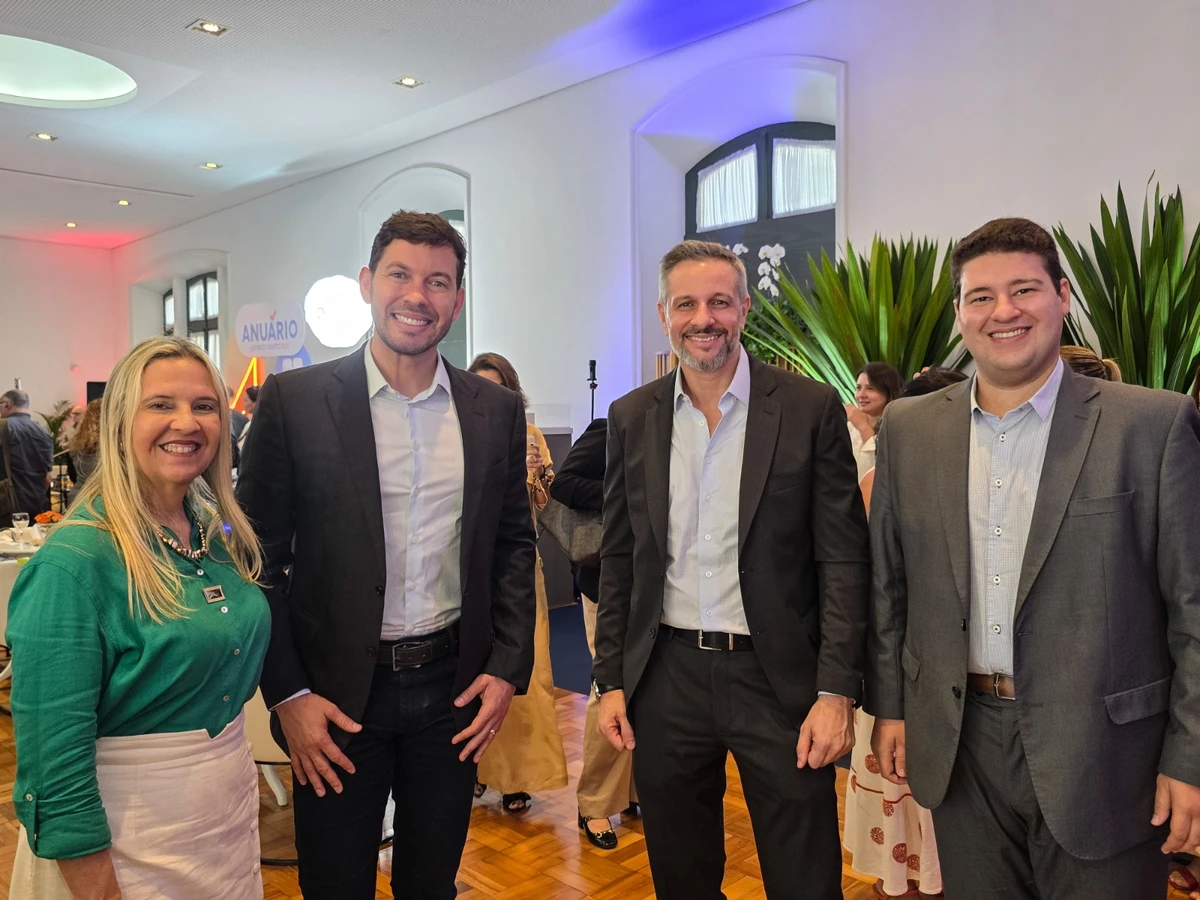 Vanessa Tavares, Arnaldinho Borgo, Fabio Bertollo e Alan Mori Brito