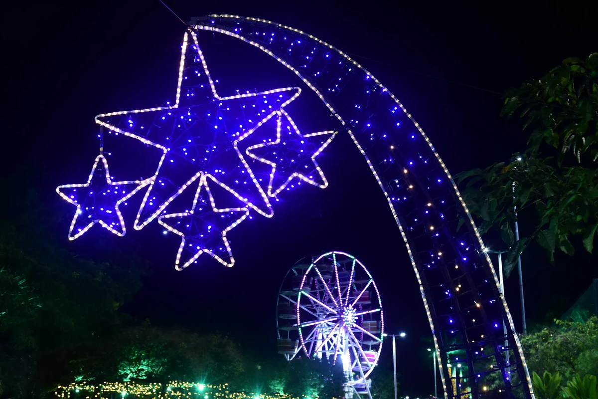 Vila Natalina no Parque da Cidade, Serra por Carlos Alberto Silva