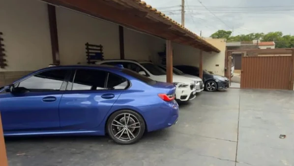 A ação começou após o Detran/DF detectar irregularidades frequentes envolvendo veículos pesados; grupo invadia aparelhos eletrônicos para conseguir credenciais falsas e acessar o sistema do Detran