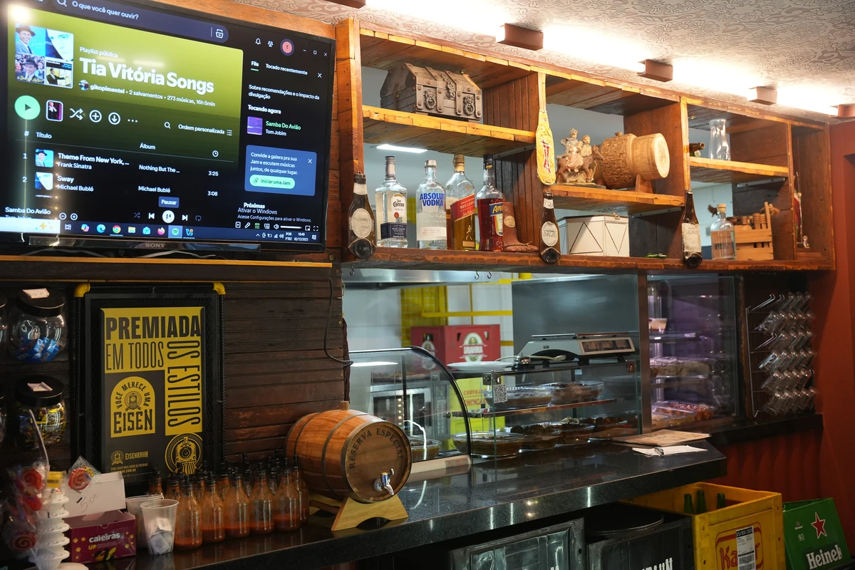 Bar Tia Vitória, em Jardim Camburi