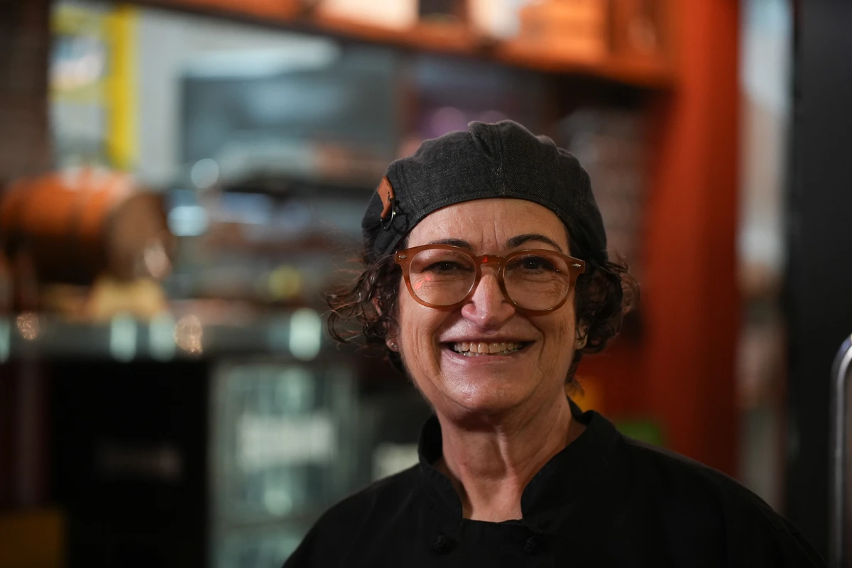 A chef Mônica Pimentel por Vitor Jubini