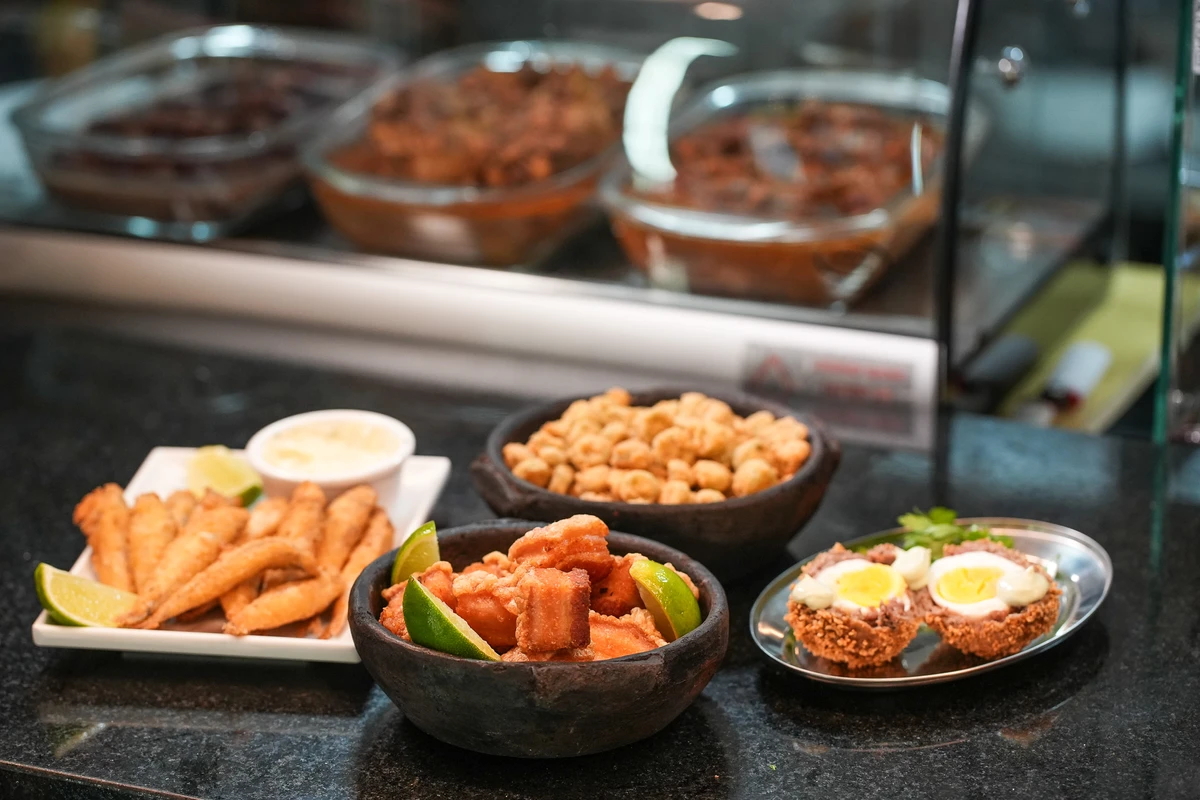 Petisco servido no bar Tia Vitória, em Jardim Camburi