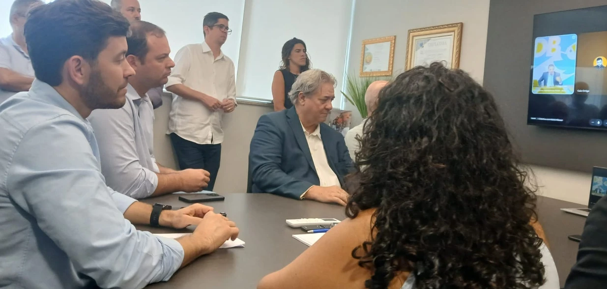 Ida do prefeito de Vila Velha para o ninho tucano começou a ser especulada no fim de novembro e foi confirmada nesta quinta-feira (4)