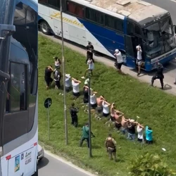 Torcedores uniformizados brigaram na manhã desta quinta-feira (04), na cidade de Itapema